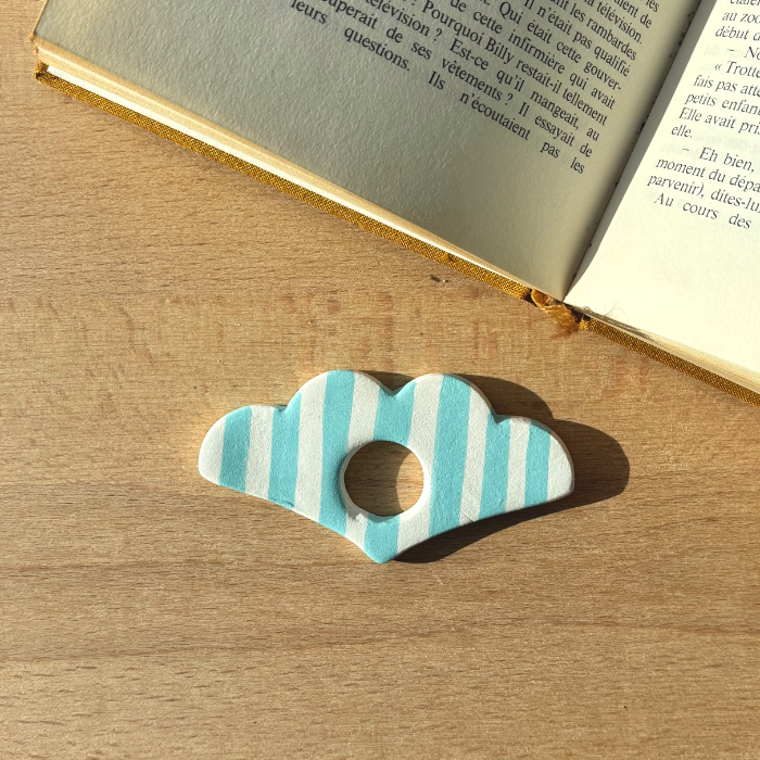 Bague de lecture bleu ciel festons